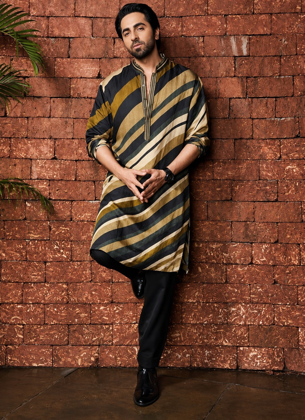 AK PRINTED KURTA WITH PAJAMA SET FOR MEN