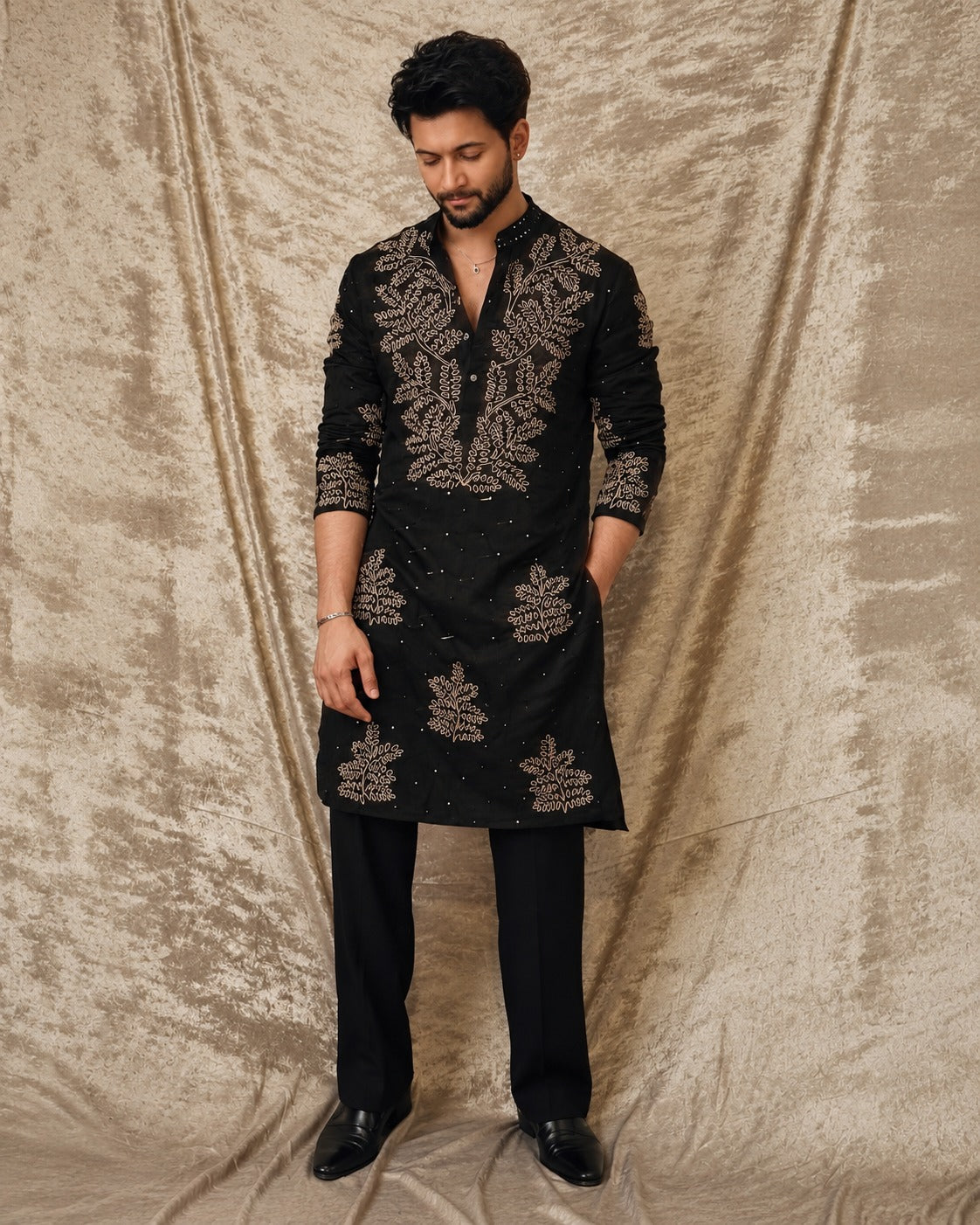 BLACK EMBROIDERED DORI AND SEQUNCES WORK KURTA PAJAMA SET FOR MEN'S